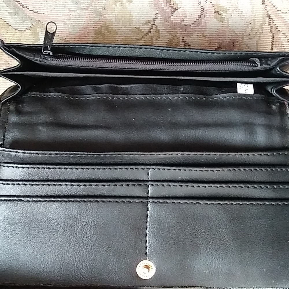 Wallet - Picture 4 of 4